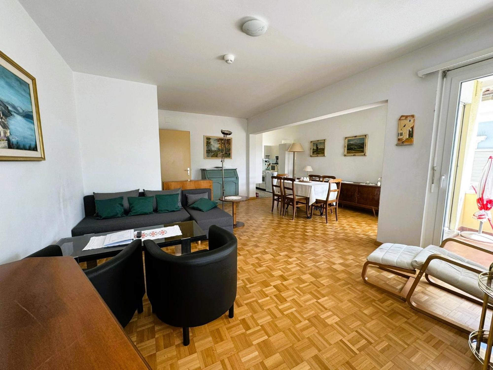 Hotel Rondinella ロカルノ 部屋 写真
